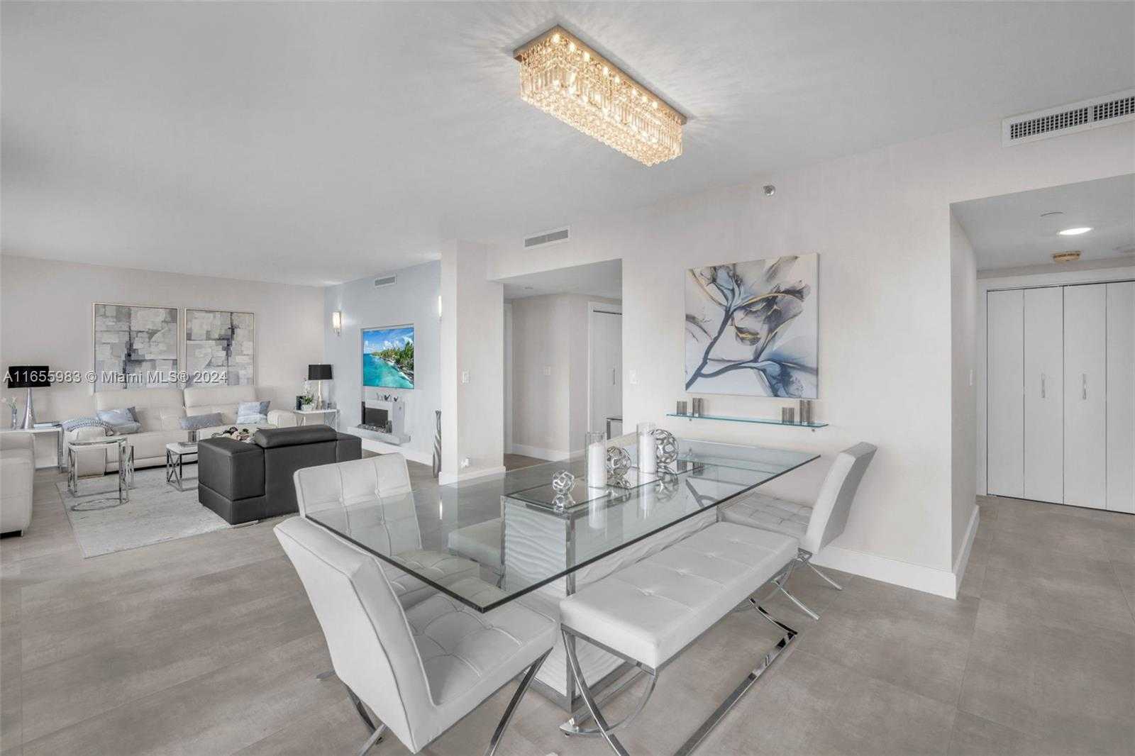 Small Image of 20191 EAST COUNTRY CLUB DR #601, Aventura Number 3