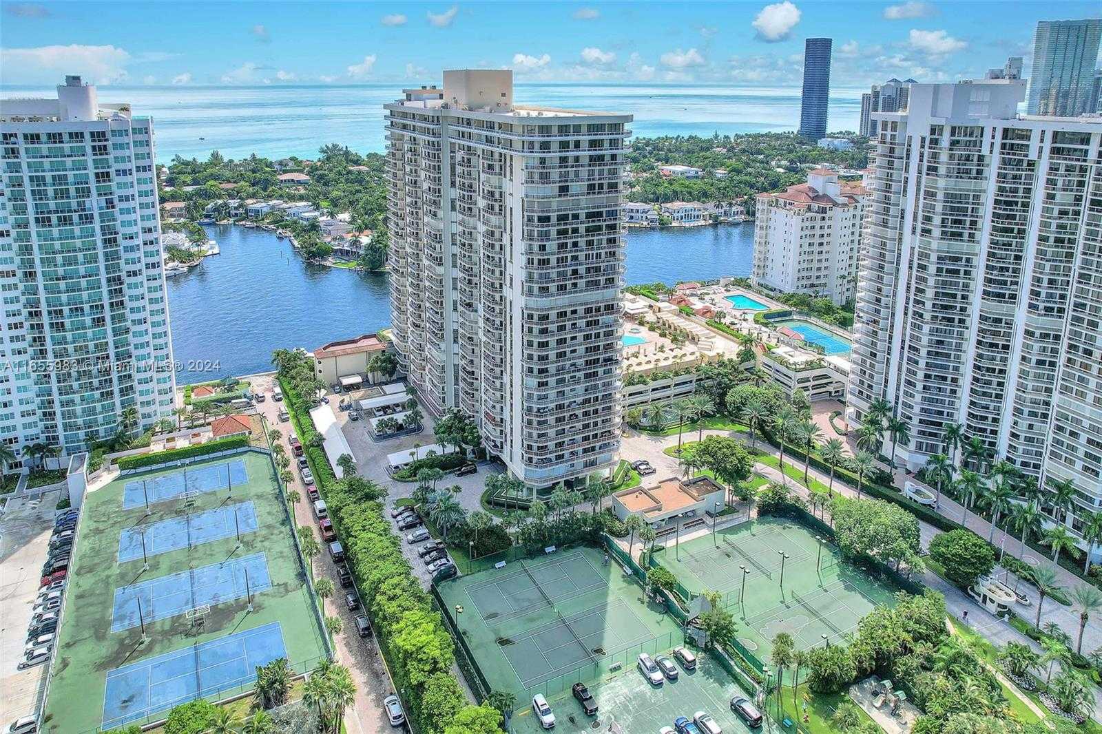 Small Image of 20191 EAST COUNTRY CLUB DR #601, Aventura Number 32
