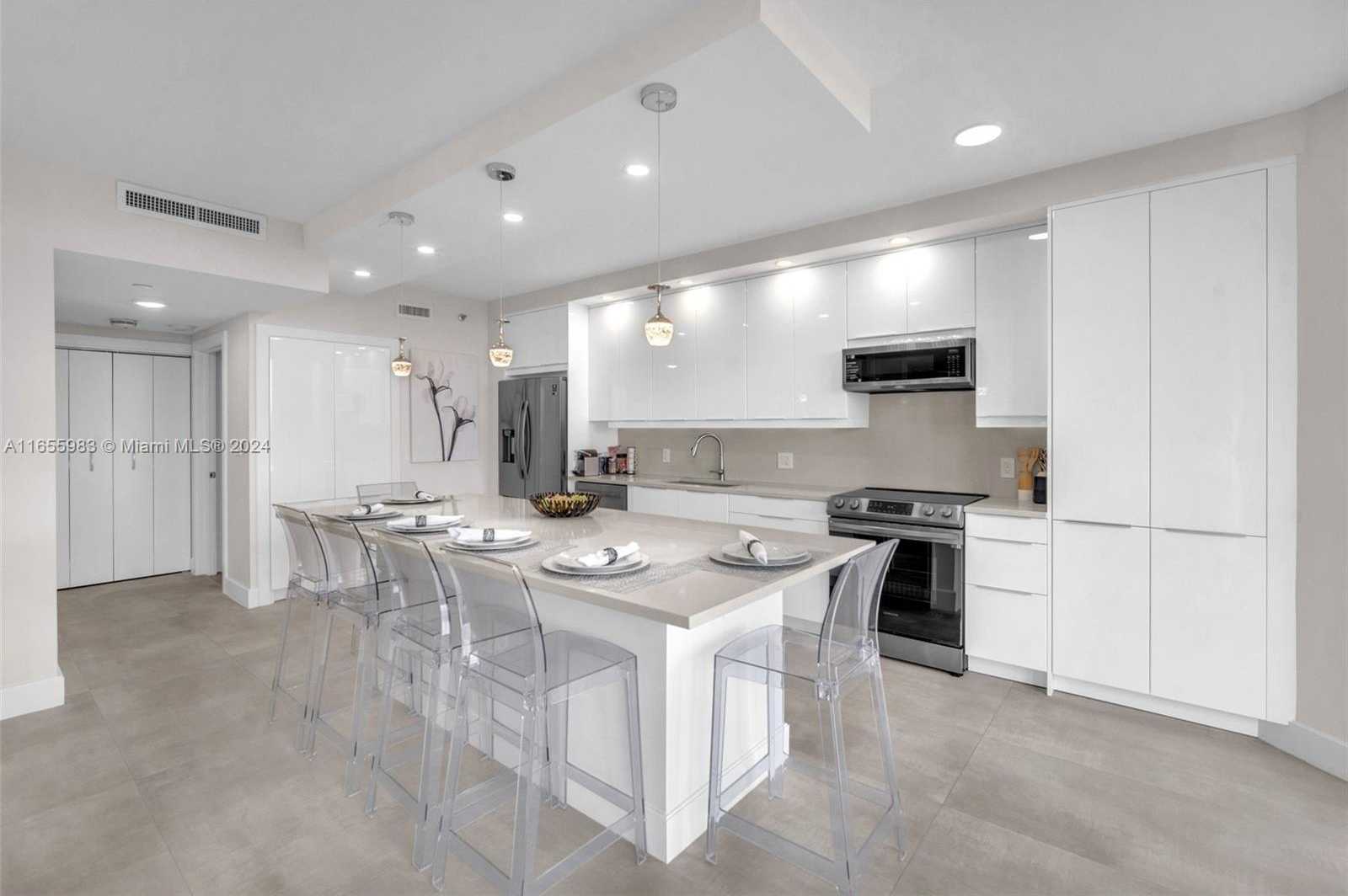 Small Image of 20191 EAST COUNTRY CLUB DR #601, Aventura Number 4