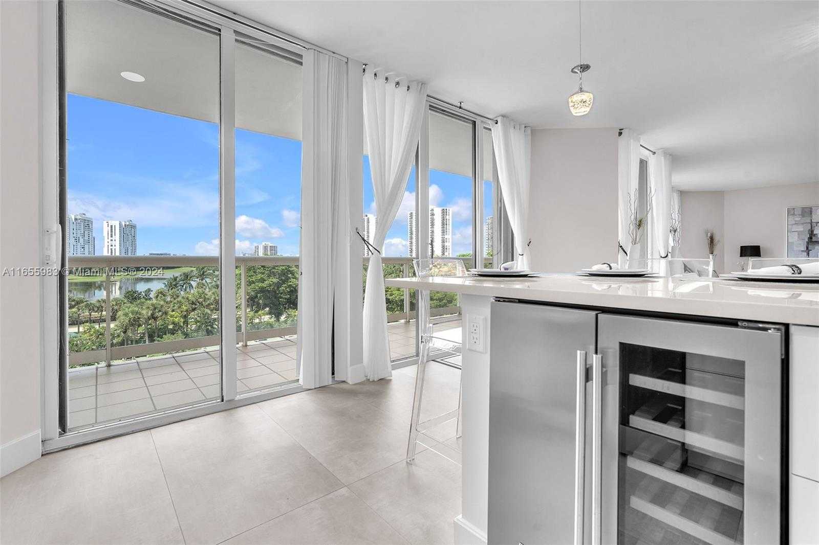 Small Image of 20191 EAST COUNTRY CLUB DR #601, Aventura Number 8