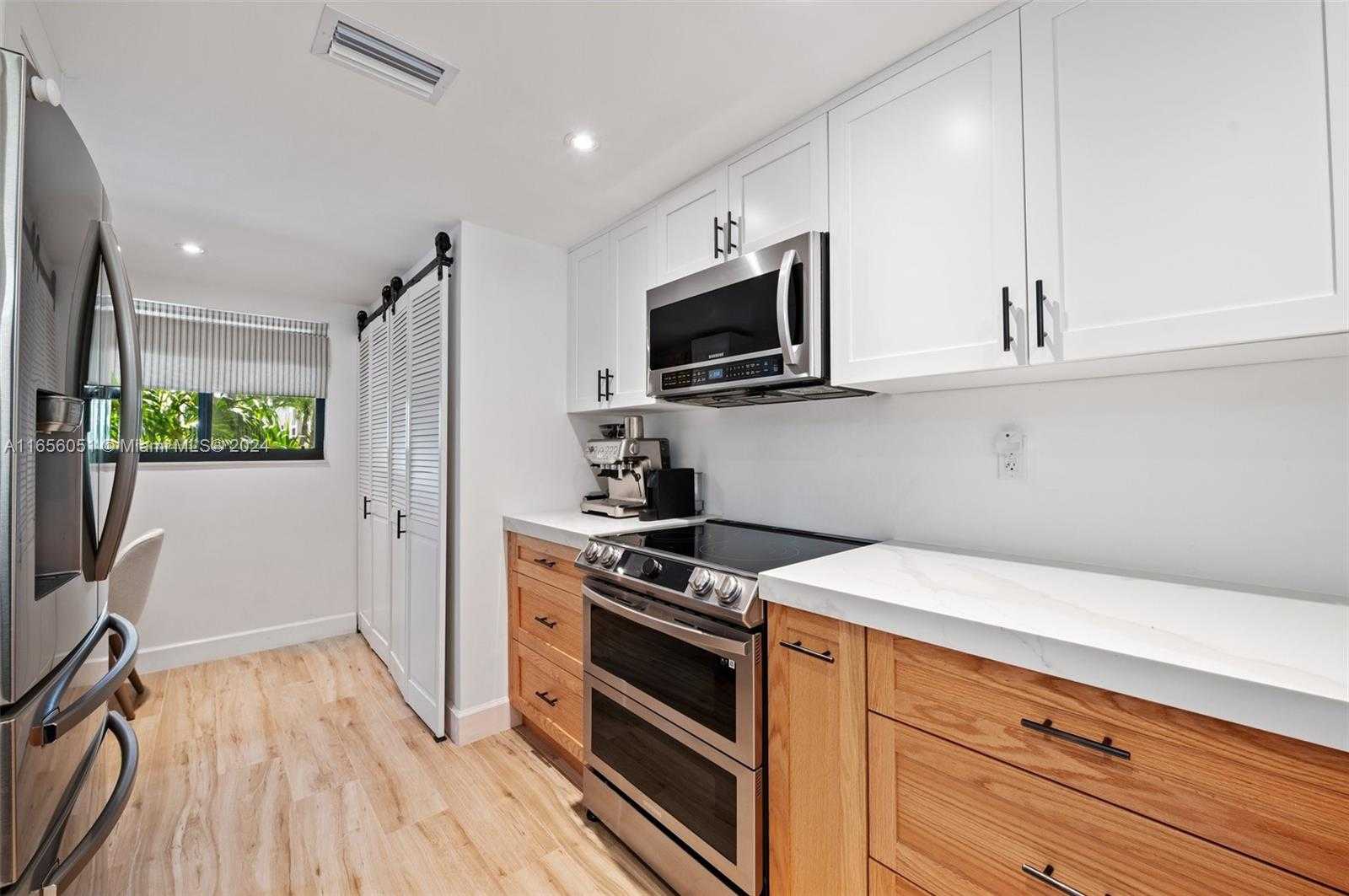 Small Image of 2600 CARDENA ST #11, Coral Gables Number 11