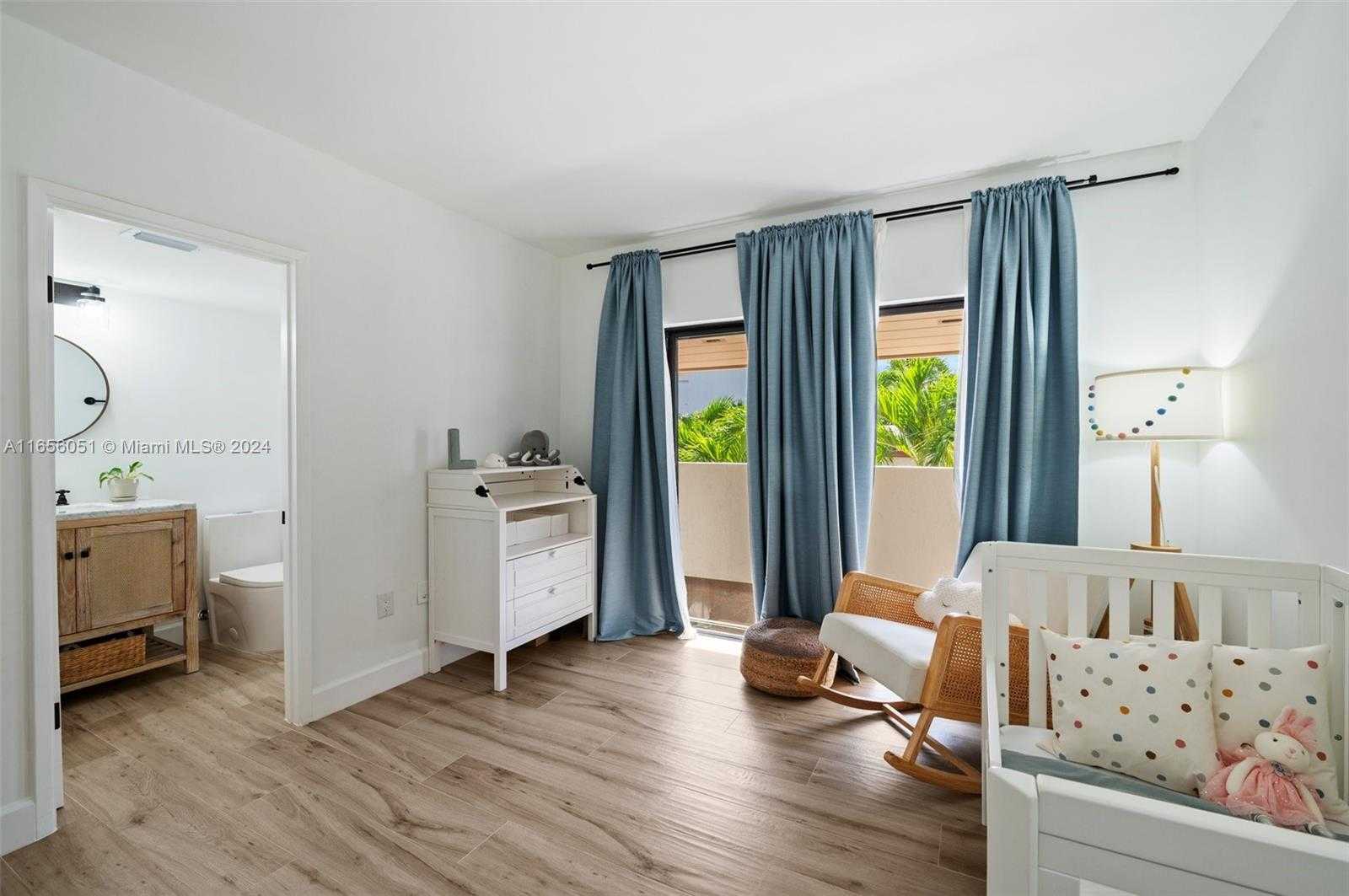Small Image of 2600 CARDENA ST #11, Coral Gables Number 22