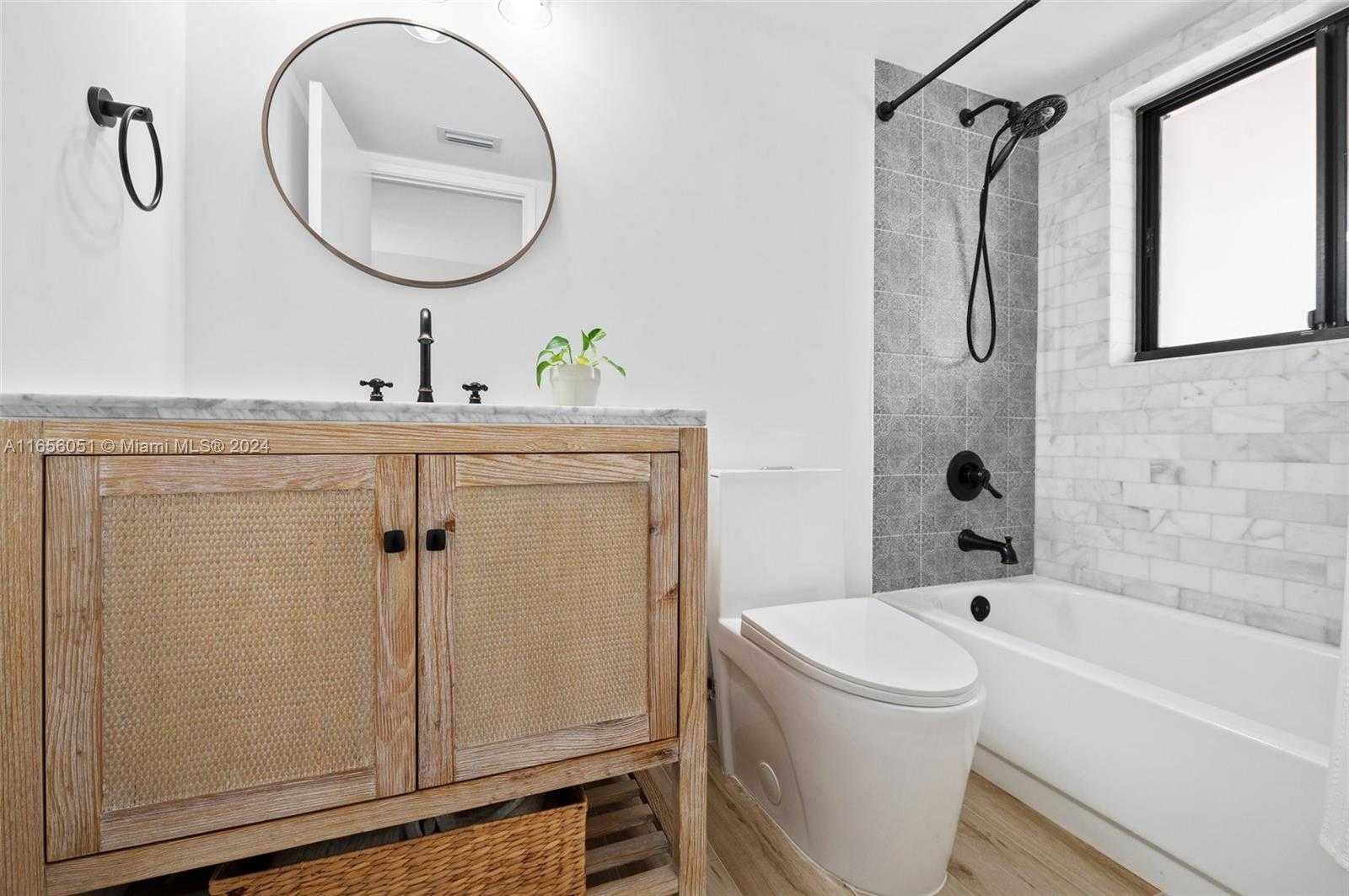 Small Image of 2600 CARDENA ST #11, Coral Gables Number 23
