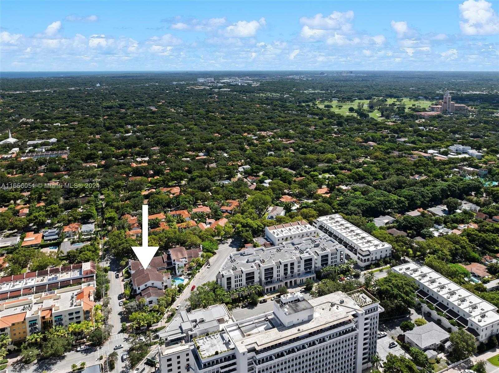 Small Image of 2600 CARDENA ST #11, Coral Gables Number 34