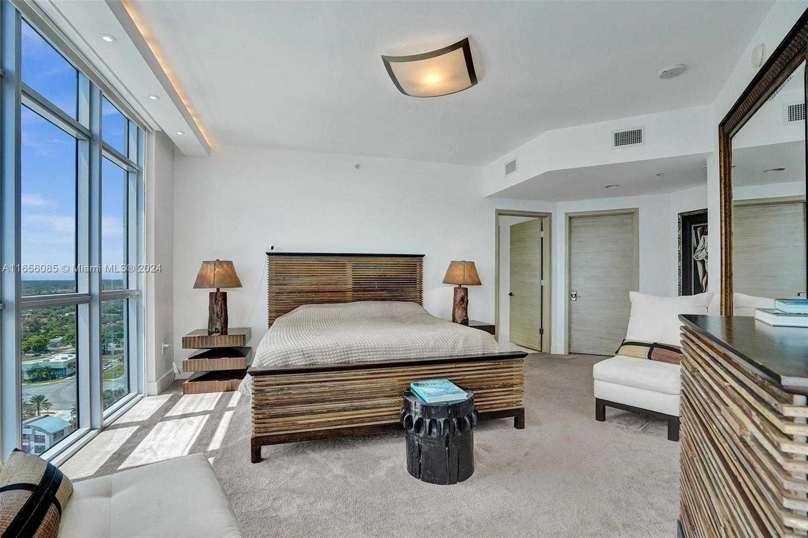 Small Image of 17301 BISCAYNE BLVD #1803, North Miami Beach Number 14