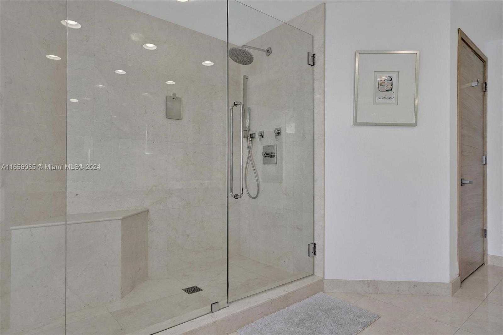 Small Image of 17301 BISCAYNE BLVD #1803, North Miami Beach Number 16