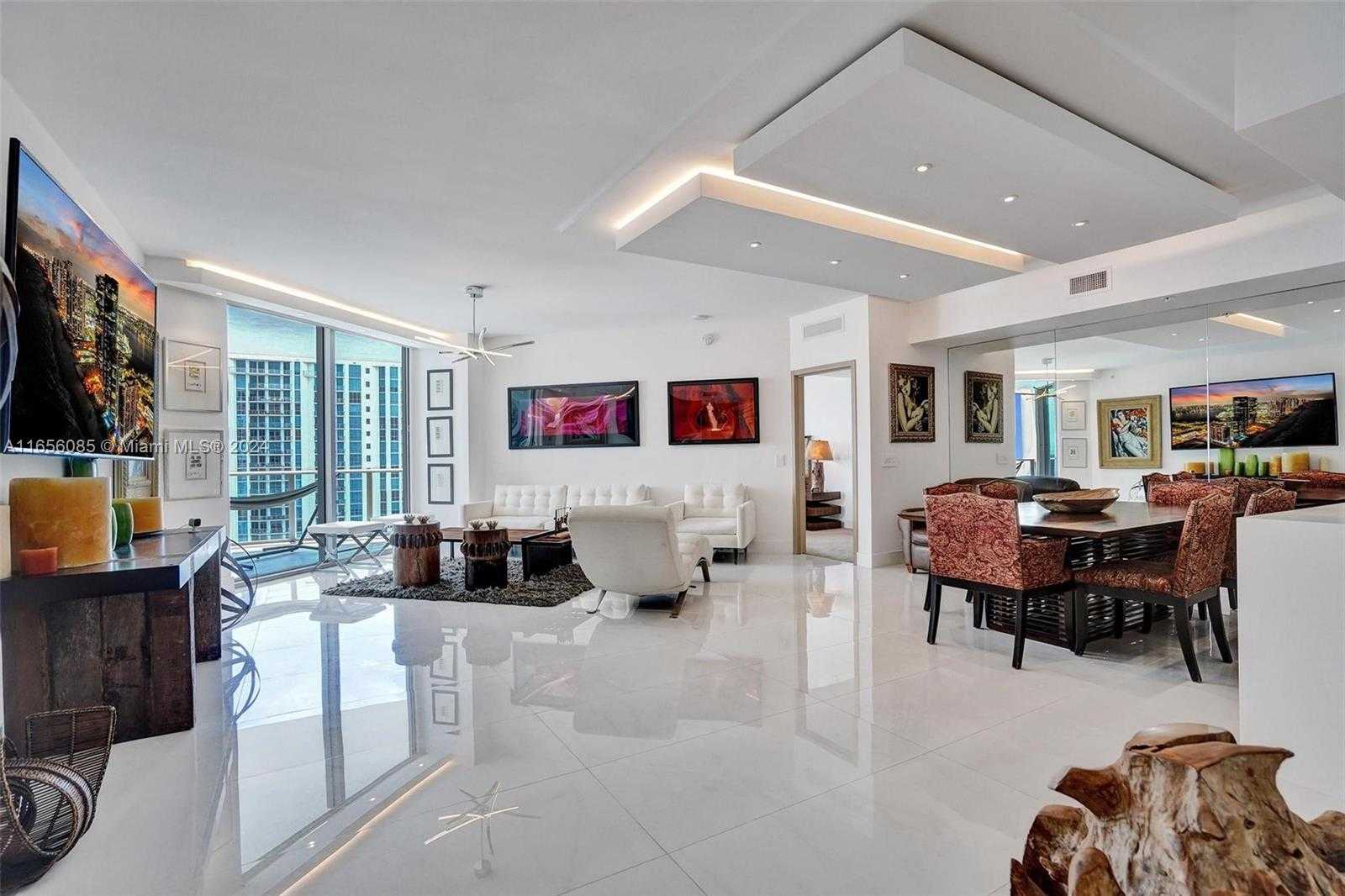Small Image of 17301 BISCAYNE BLVD #1803, North Miami Beach Number 5