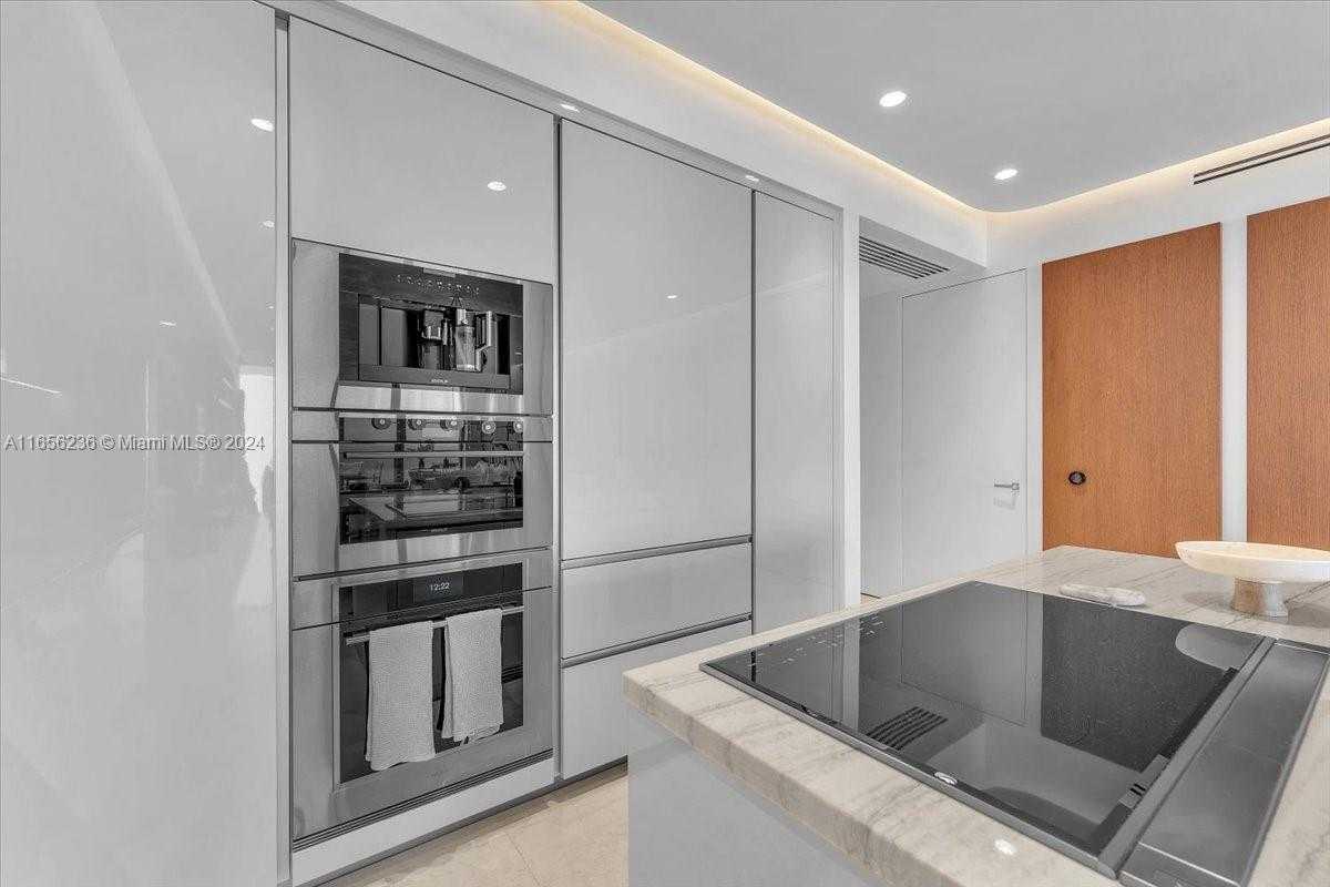 Small Image of 18975 COLLINS AVE #5302+Cabana 6, Sunny Isles Beach Number 24