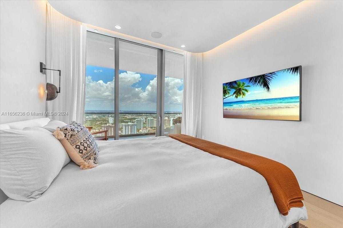 Small Image of 18975 COLLINS AVE #5302+Cabana 6, Sunny Isles Beach Number 38
