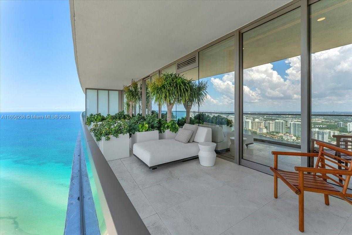 Small Image of 18975 COLLINS AVE #5302+Cabana 6, Sunny Isles Beach Number 44