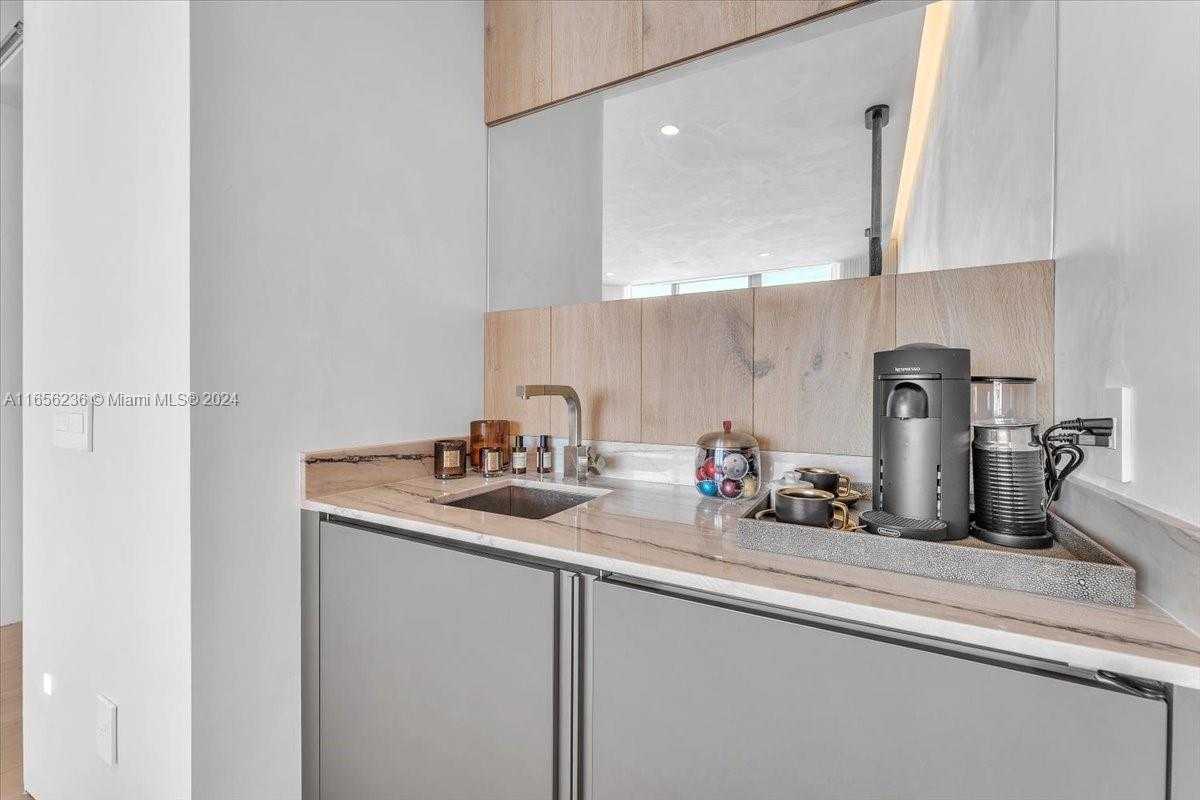 Small Image of 18975 COLLINS AVE #5302+Cabana 6, Sunny Isles Beach Number 46