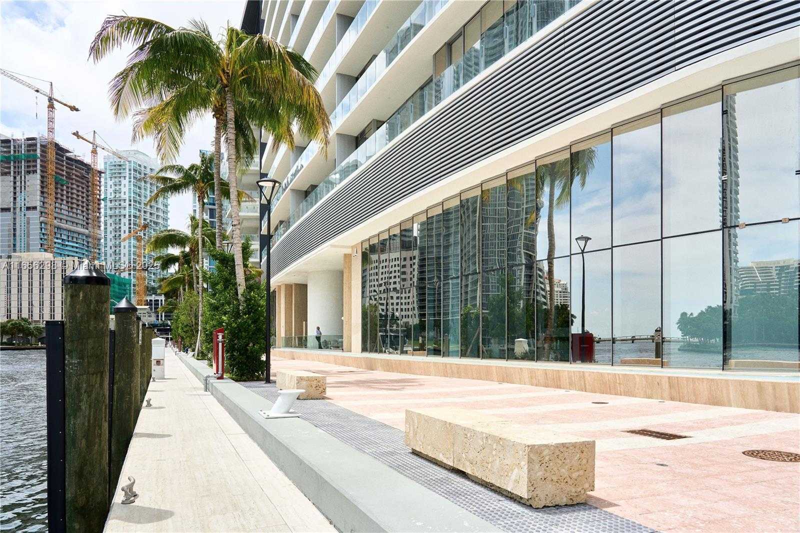 Small Image of 300 BISCAYNE BLVD WAY #6301, Miami Number 20