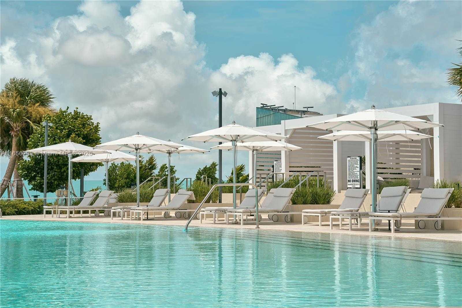 Small Image of 300 BISCAYNE BLVD WAY #6301, Miami Number 27