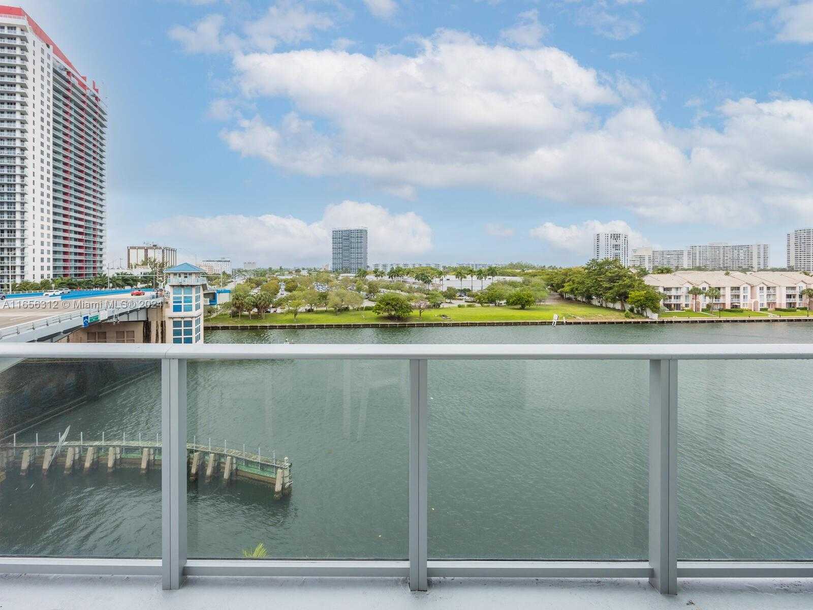 Small Image of 4010 SOUTH OCEAN DR #R408, Hollywood Number 30