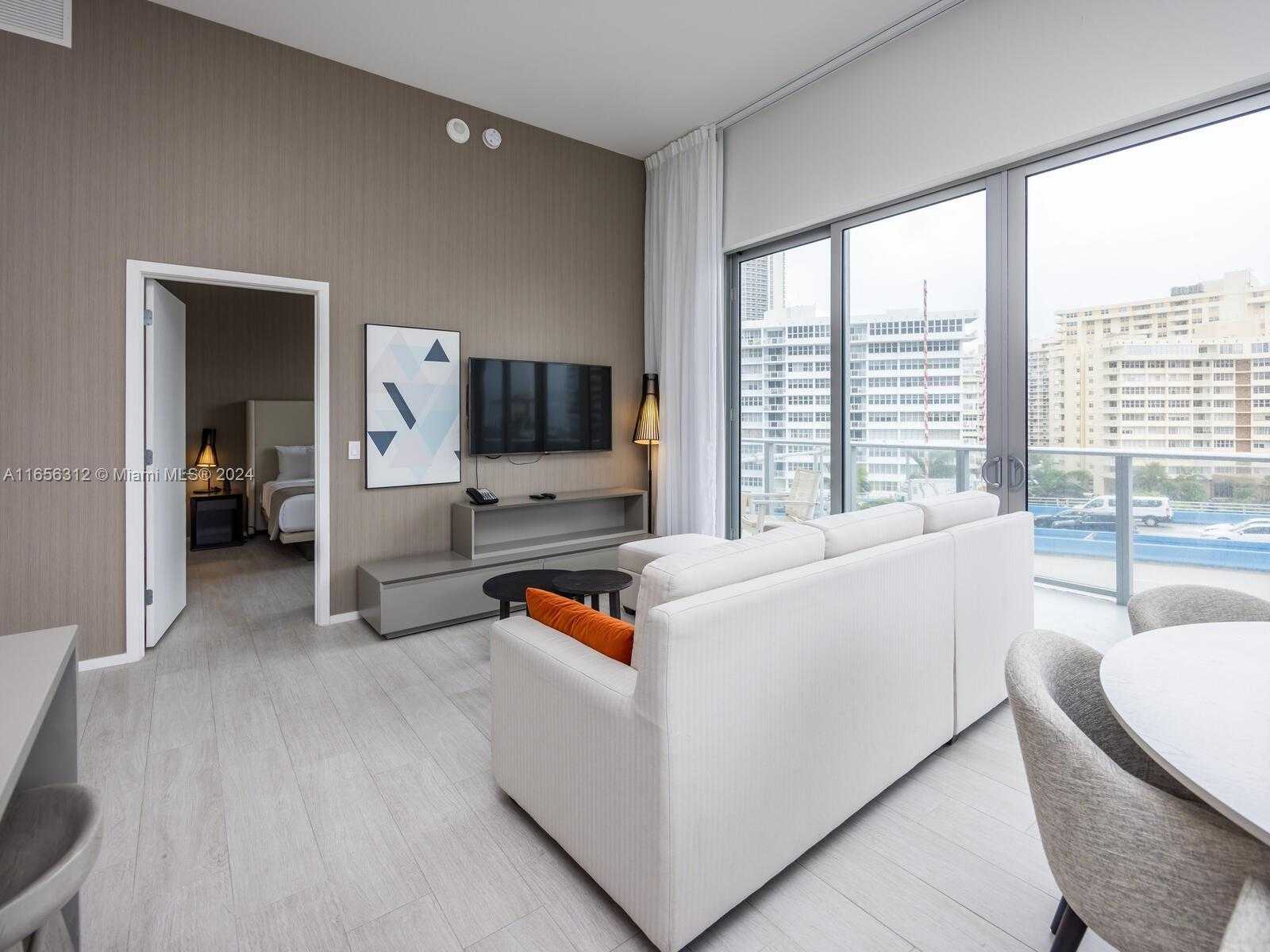 Small Image of 4010 SOUTH OCEAN DR #R408, Hollywood Number 53