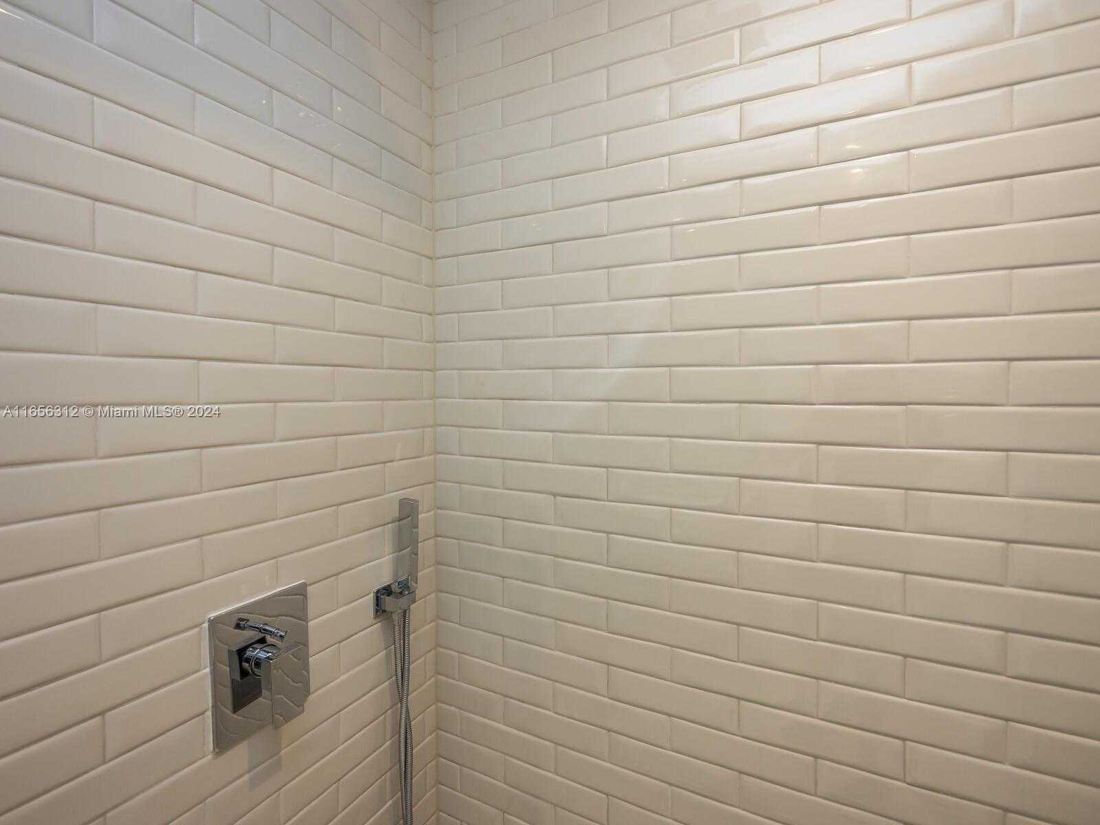 Small Image of 4010 SOUTH OCEAN DR #R408, Hollywood Number 73