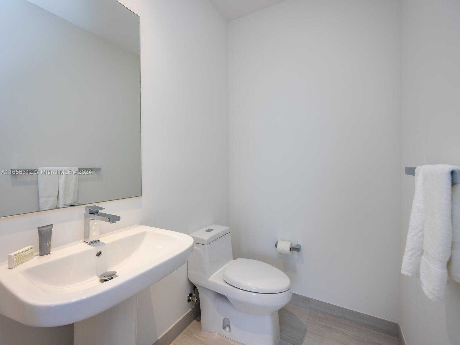 Small Image of 4010 SOUTH OCEAN DR #R408, Hollywood Number 76
