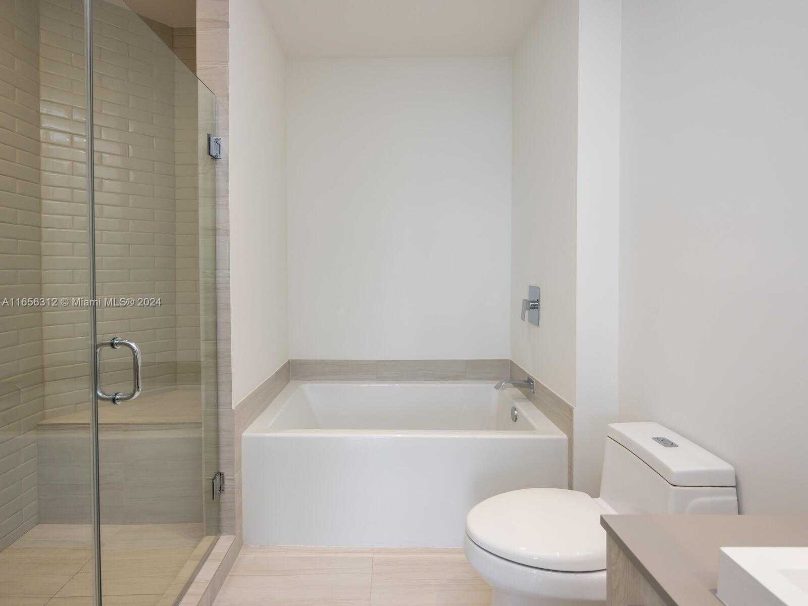 Small Image of 4010 SOUTH OCEAN DR #R408, Hollywood Number 97