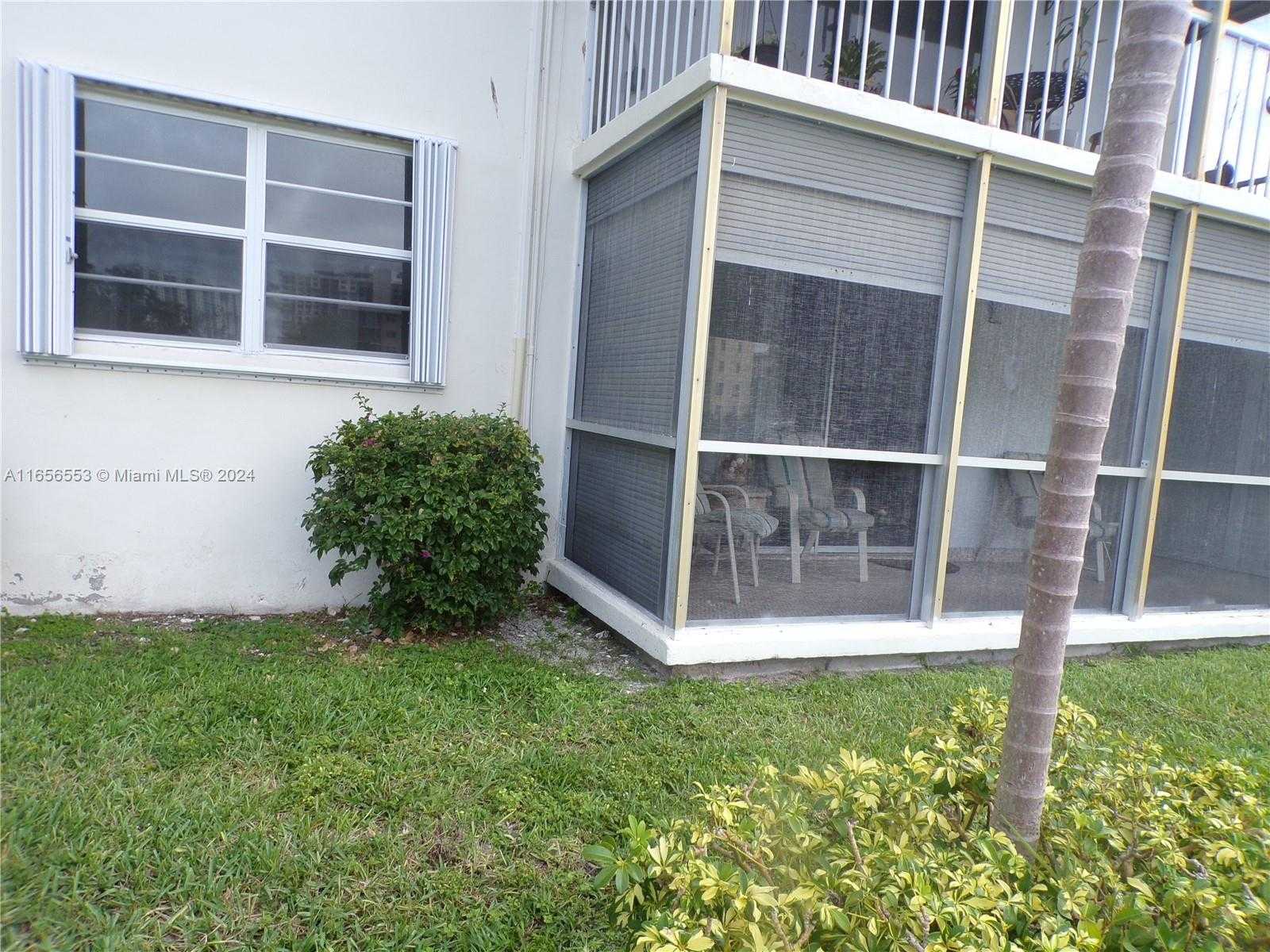 Small Image of 3030 MARCOS DR #T101, Aventura Number 10