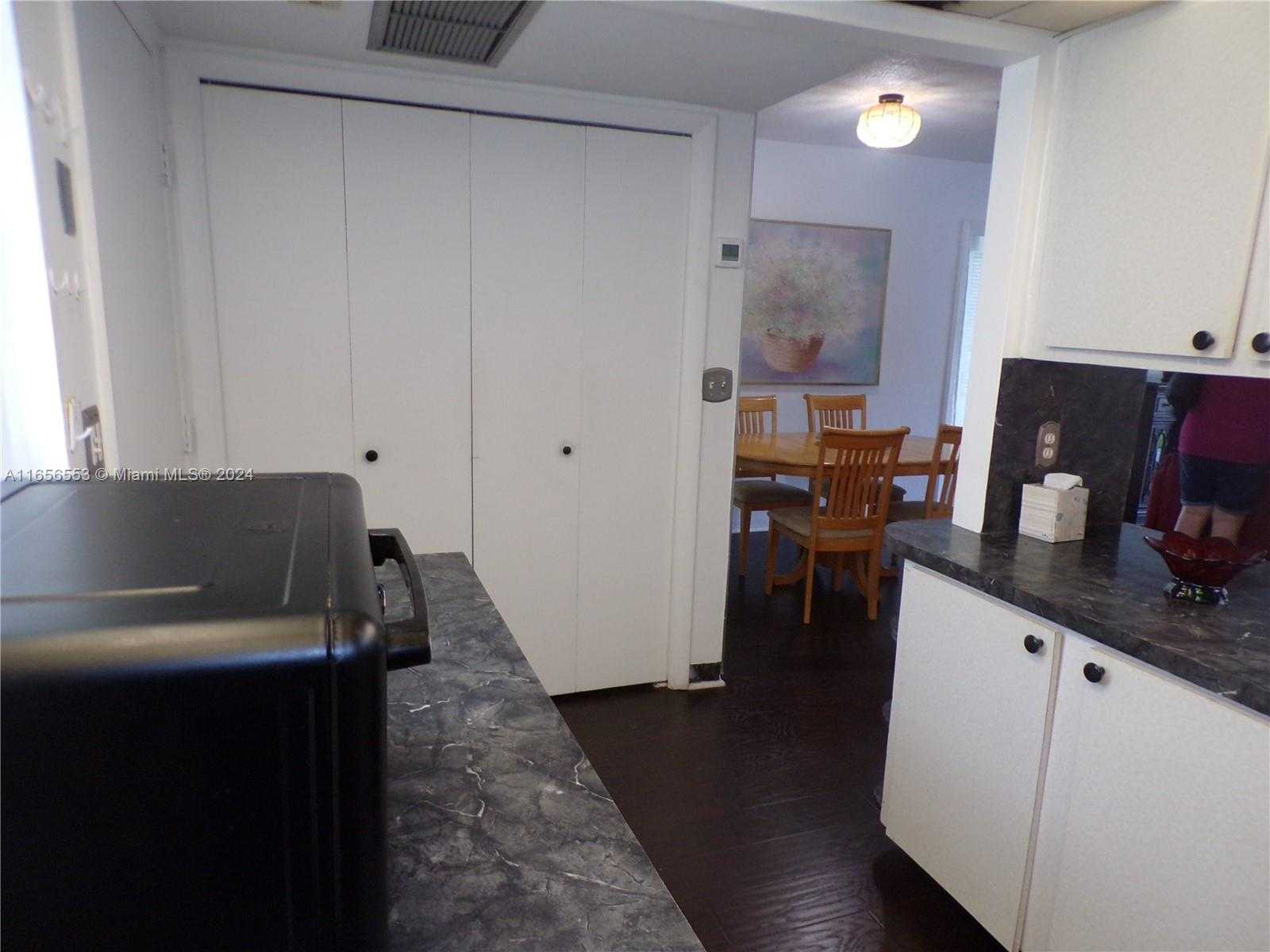 Small Image of 3030 MARCOS DR #T101, Aventura Number 21