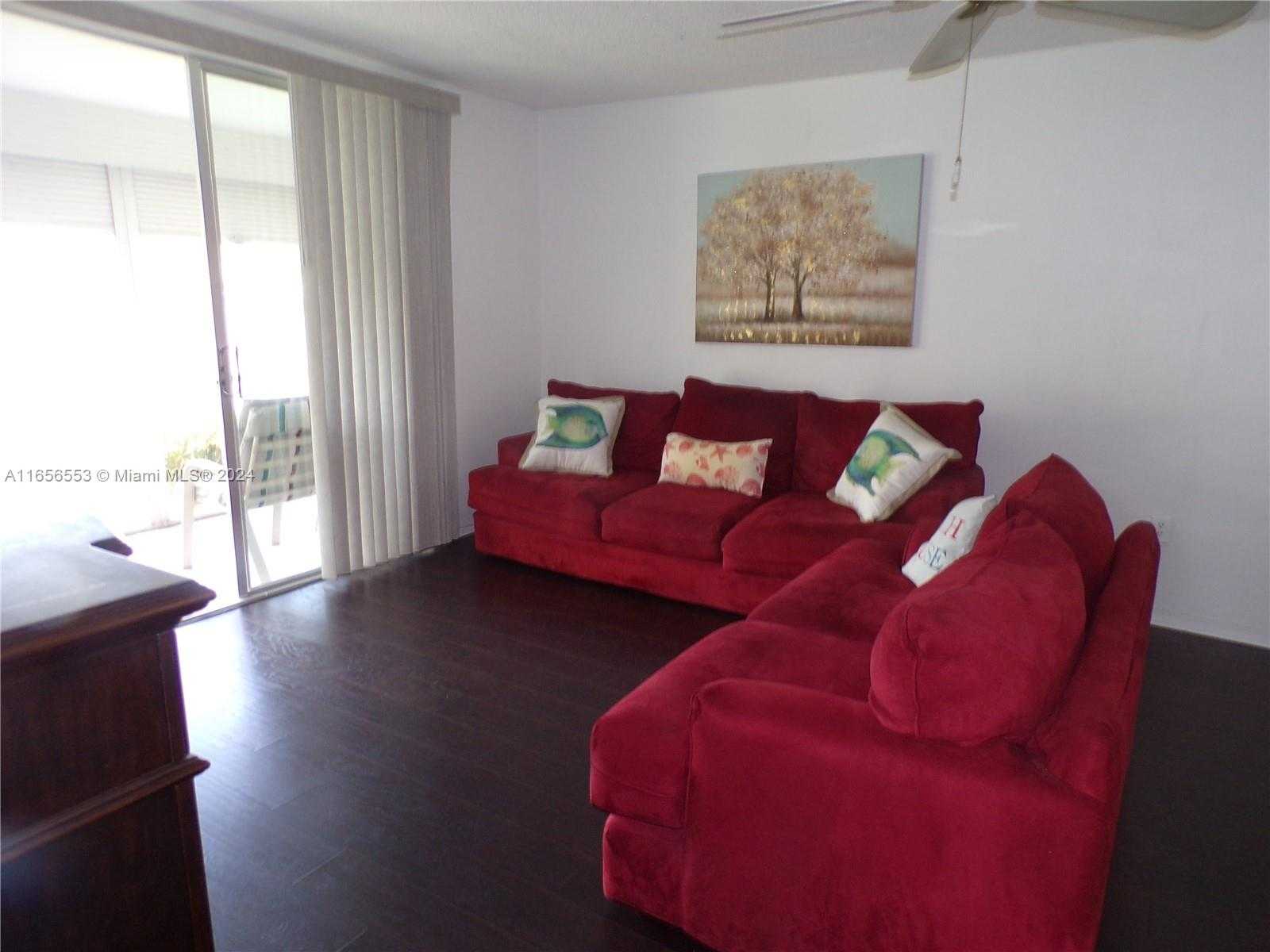 Small Image of 3030 MARCOS DR #T101, Aventura Number 32