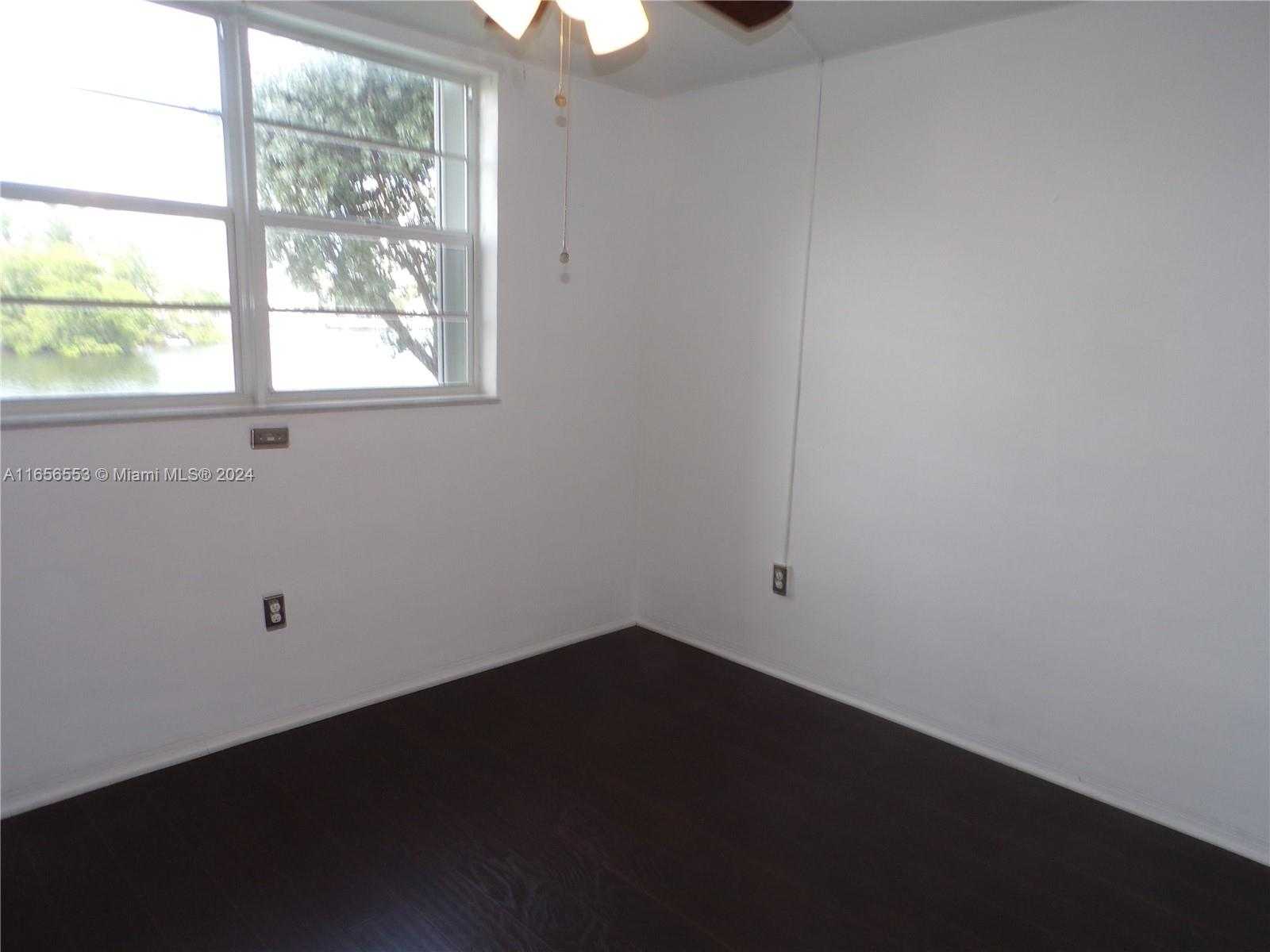 Small Image of 3030 MARCOS DR #T101, Aventura Number 39