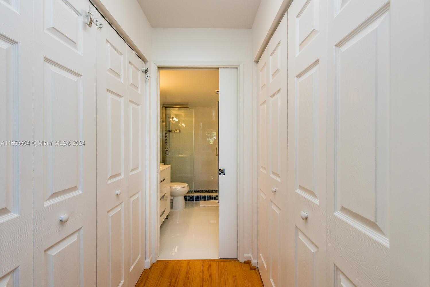 Small Image of 19801 EAST COUNTRY CLUB DR #4501, Aventura Number 24