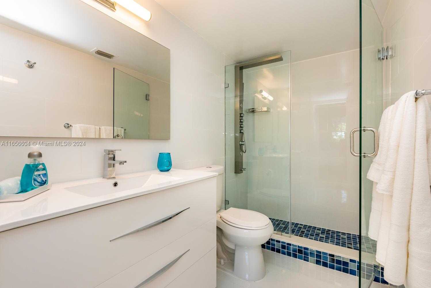 Small Image of 19801 EAST COUNTRY CLUB DR #4501, Aventura Number 26