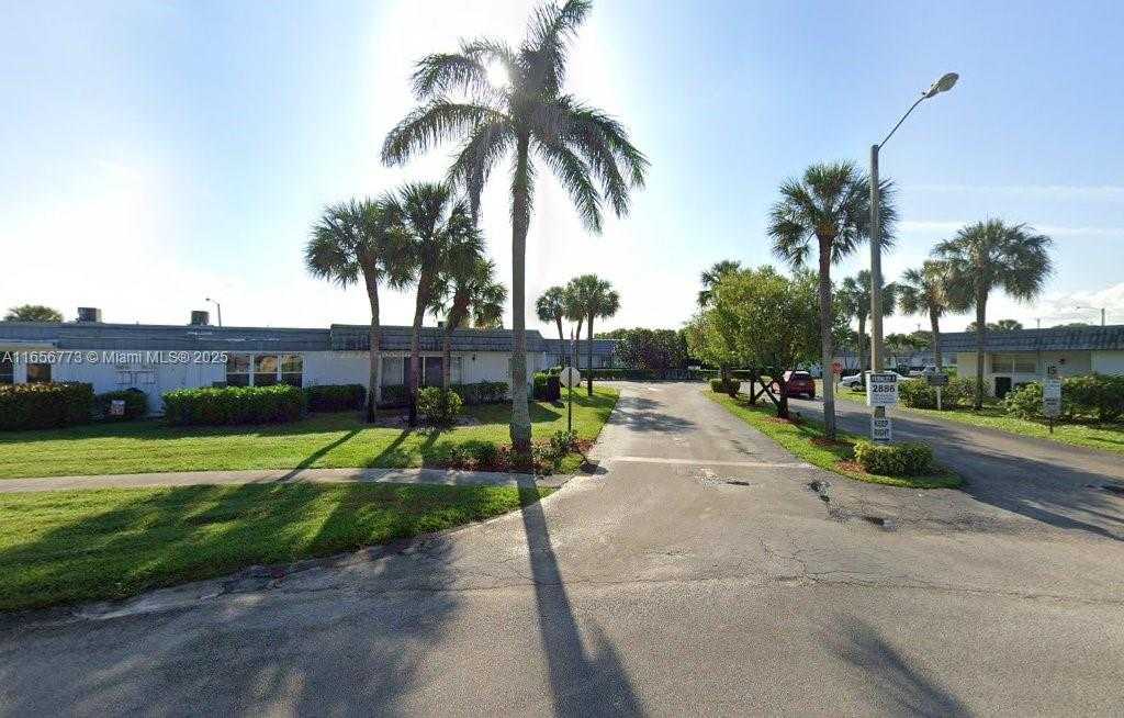 Small Image of 2886 EAST FERNLEY DR E #24, West Palm Beach Number 7