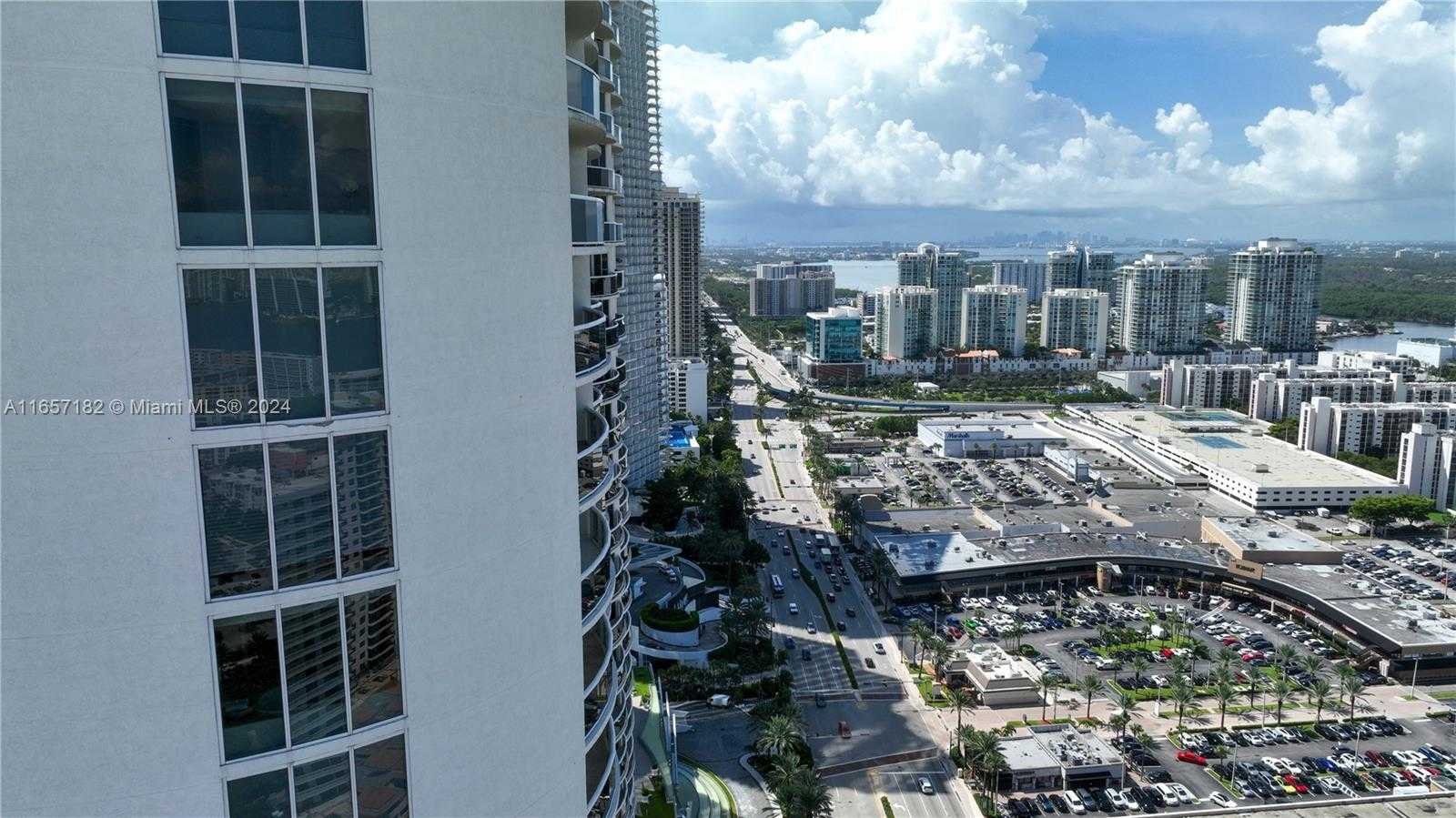 Small Image of 17201 COLLINS AVE #706, Sunny Isles Beach Number 6