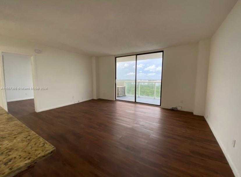 Small Image of 13499 BISCAYNE BLVD #1507, North Miami Number 15