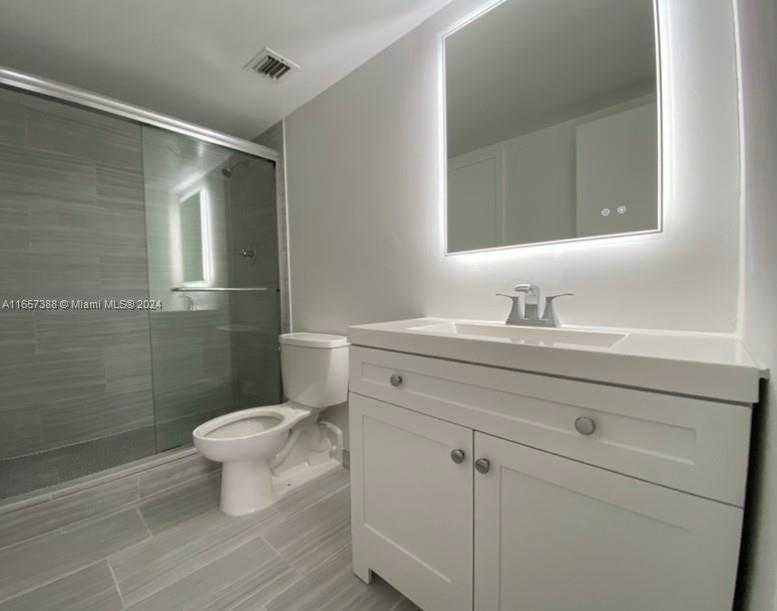 Small Image of 13499 BISCAYNE BLVD #1507, North Miami Number 9