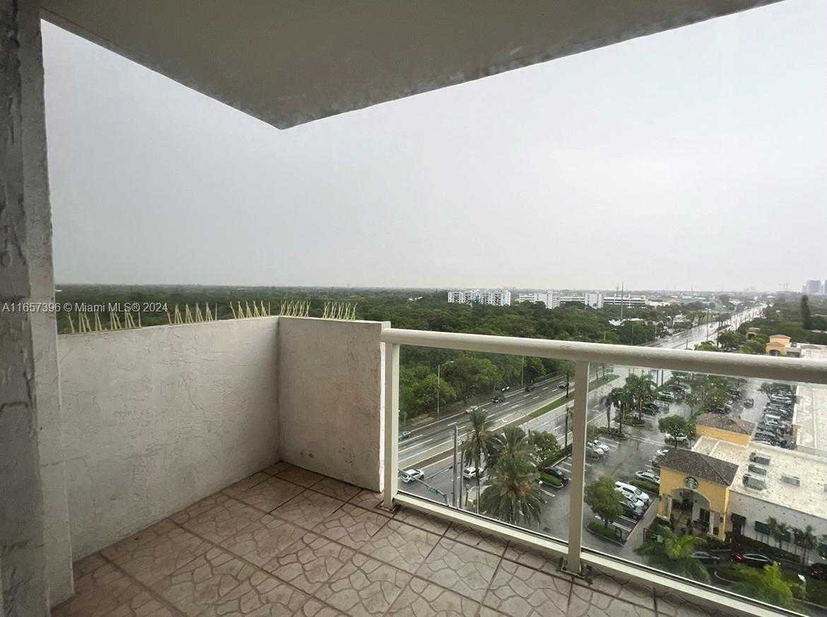 Small Image of 13499 BISCAYNE BLVD #1205, North Miami Number 12
