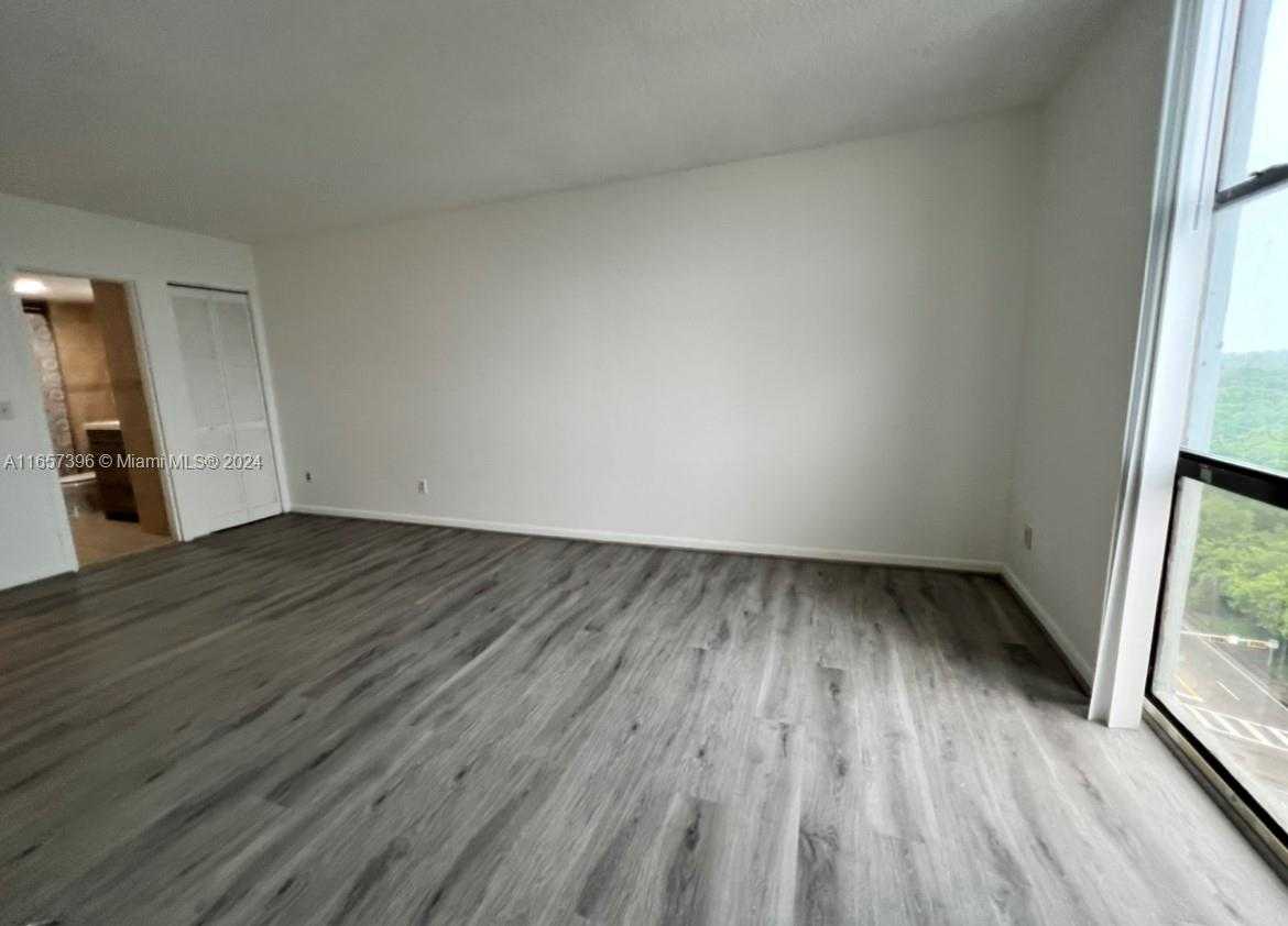 Small Image of 13499 BISCAYNE BLVD #1205, North Miami Number 13