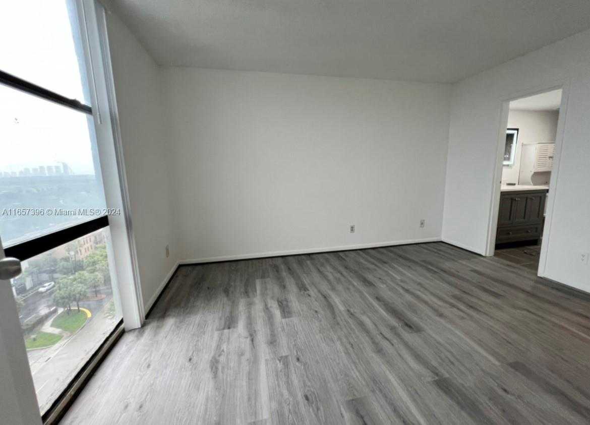 Small Image of 13499 BISCAYNE BLVD #1205, North Miami Number 22