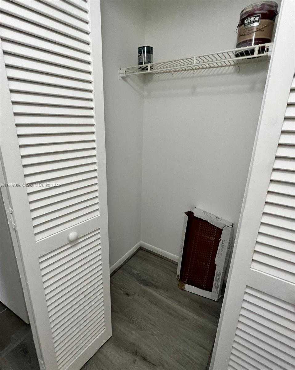 Small Image of 13499 BISCAYNE BLVD #1205, North Miami Number 32