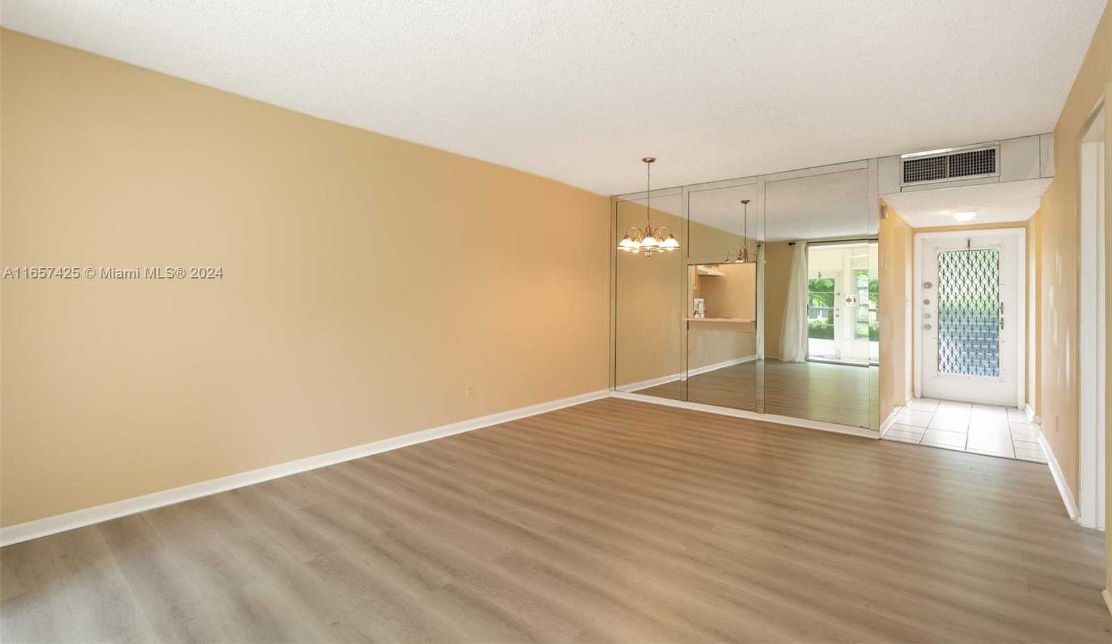 Small Image of 5830 NORTH WEST 64TH AVE #105, Tamarac Number 6