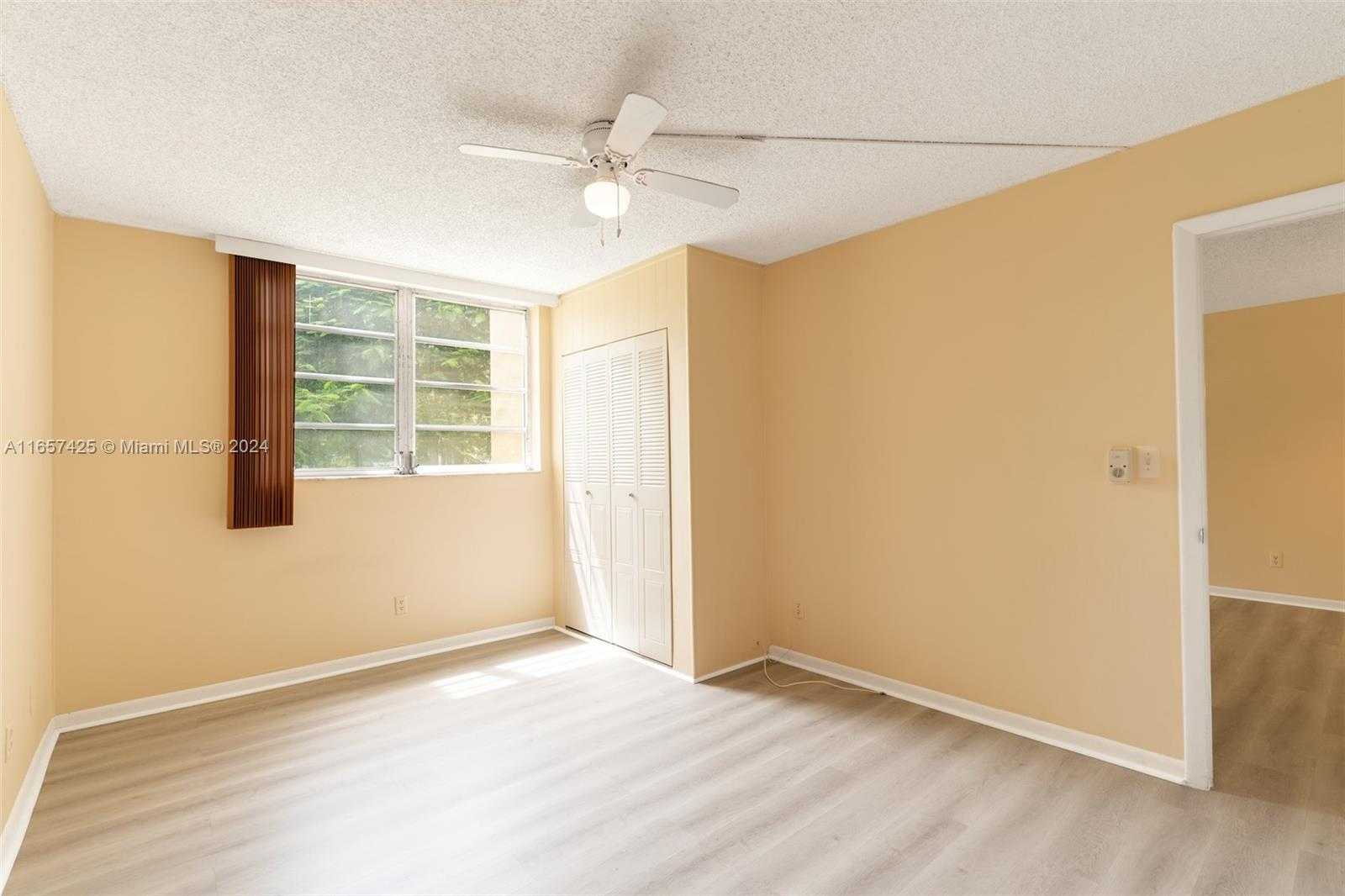 Small Image of 5830 NORTH WEST 64TH AVE #105, Tamarac Number 9