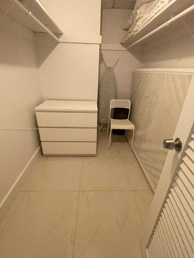 Small Image of 3801 SOUTH OCEAN DR #12M, Hollywood Number 30