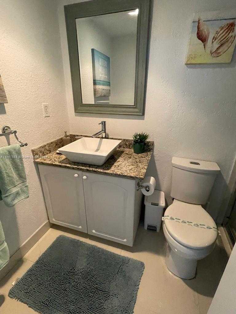Small Image of 3801 SOUTH OCEAN DR #12M, Hollywood Number 31