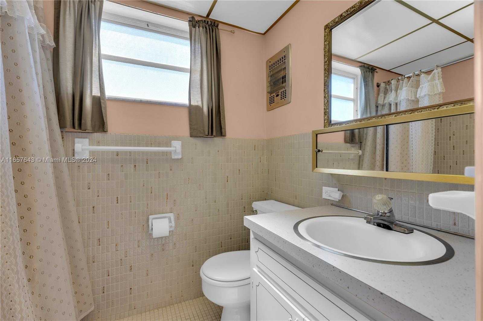 Small Image of 215 SOUTH EAST 3RD AVE #407B, Hallandale Beach Number 10