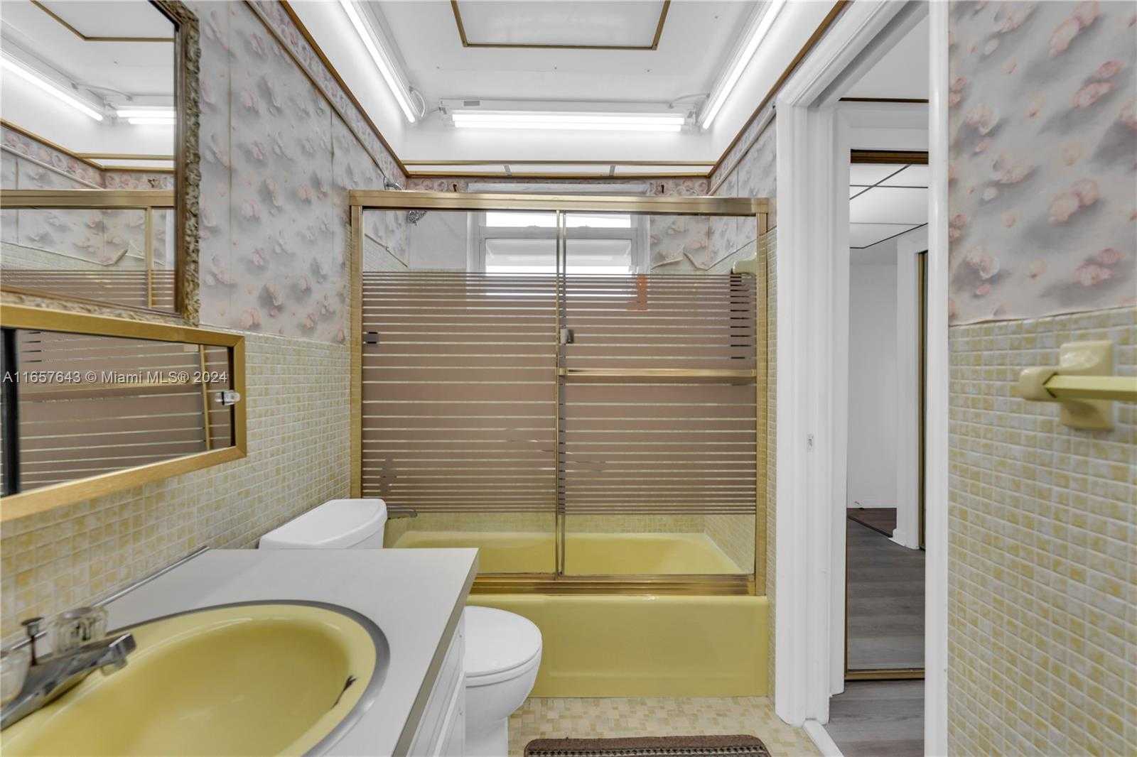 Small Image of 215 SOUTH EAST 3RD AVE #407B, Hallandale Beach Number 14