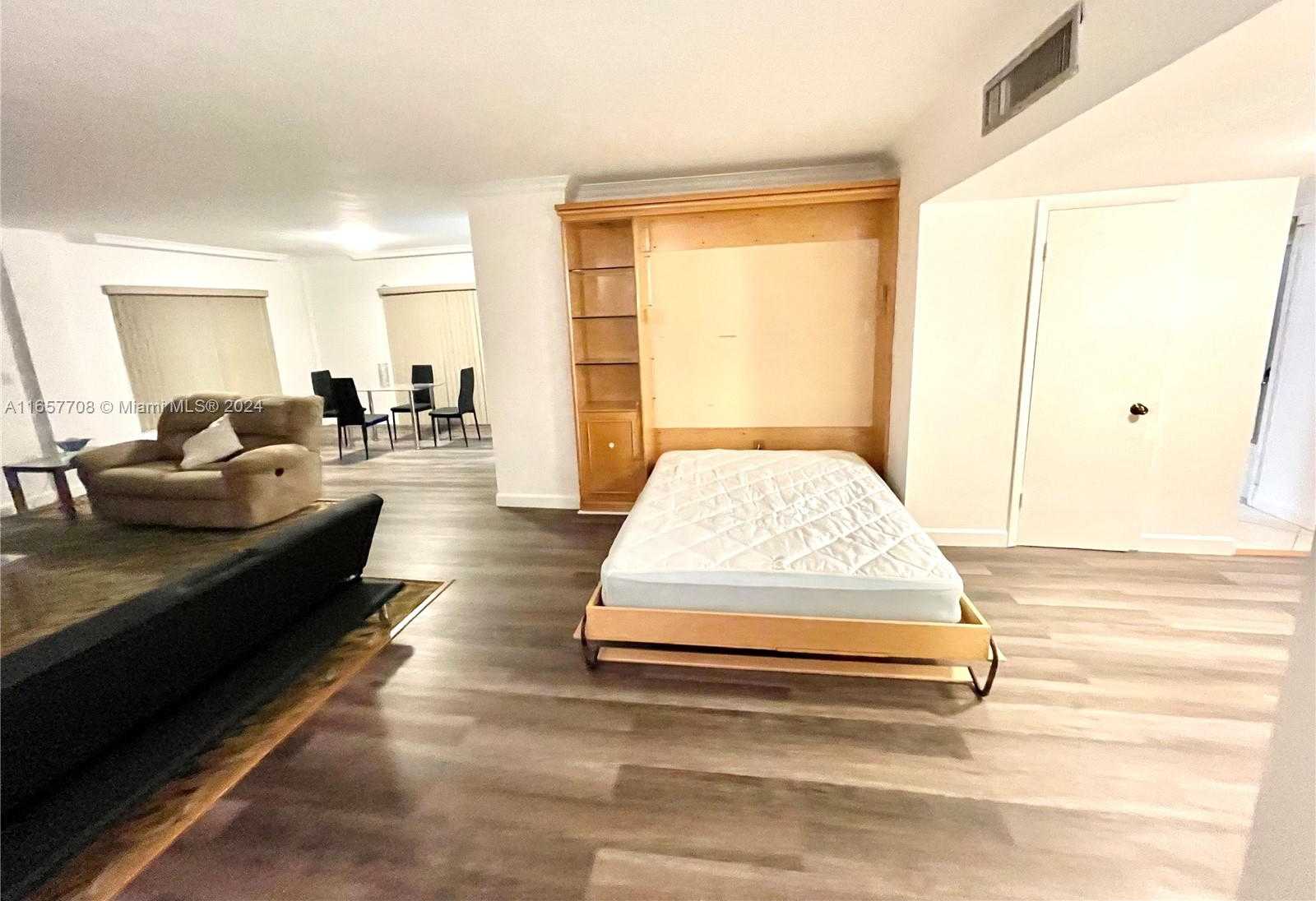 Small Image of 1075 92ND ST #504, Bay Harbor Islands Number 23