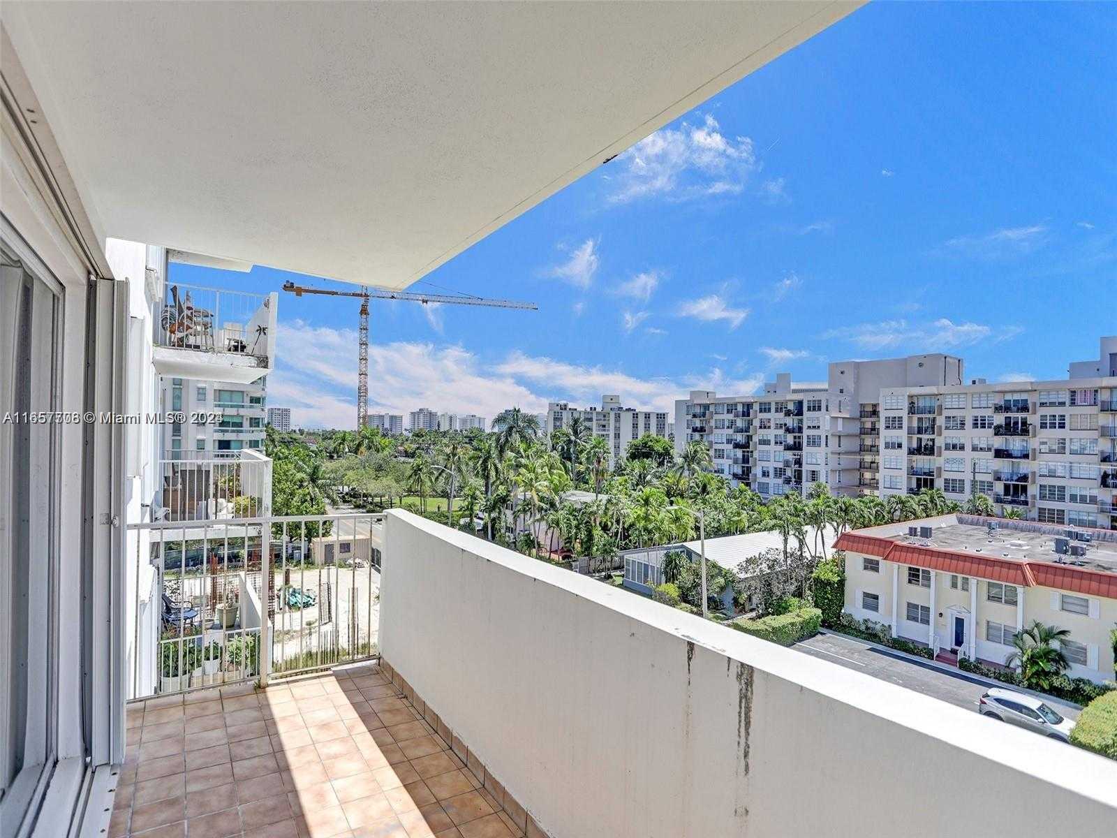 Small Image of 1075 92ND ST #504, Bay Harbor Islands Number 26