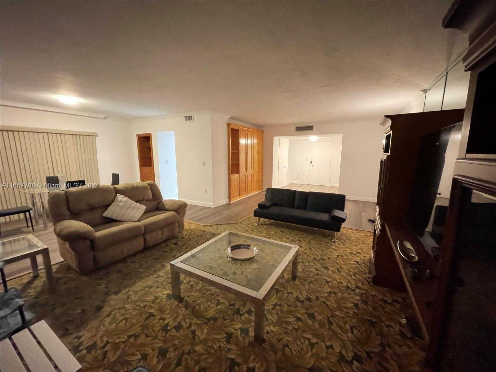 Small Image of 1075 92ND ST #504, Bay Harbor Islands Number 32
