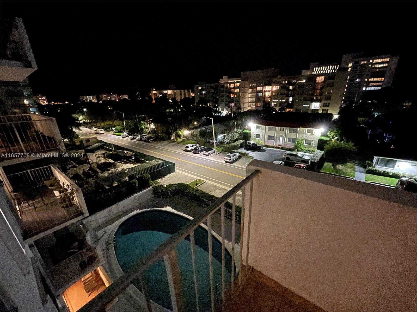 Small Image of 1075 92ND ST #504, Bay Harbor Islands Number 34