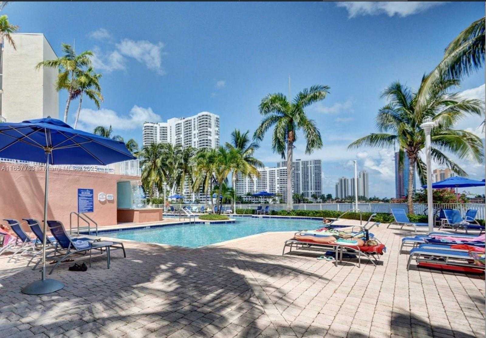 Small Image of 3370 HIDDEN BAY DR #2900, Aventura Number 52