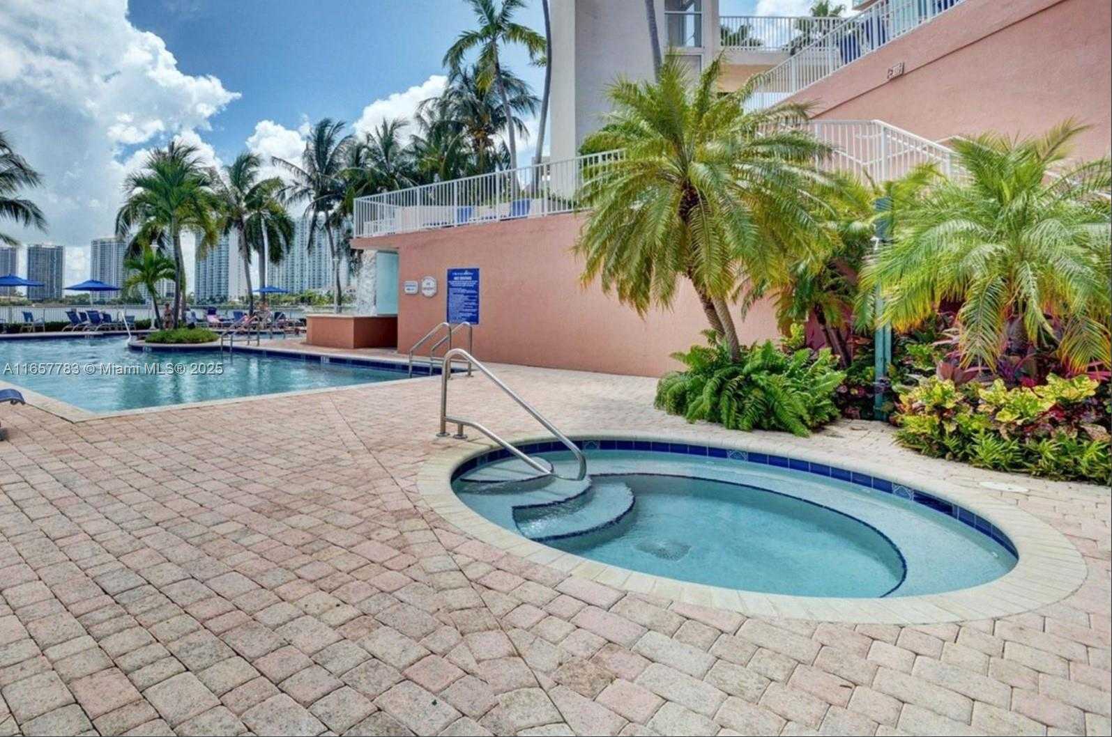 Small Image of 3370 HIDDEN BAY DR #2900, Aventura Number 54