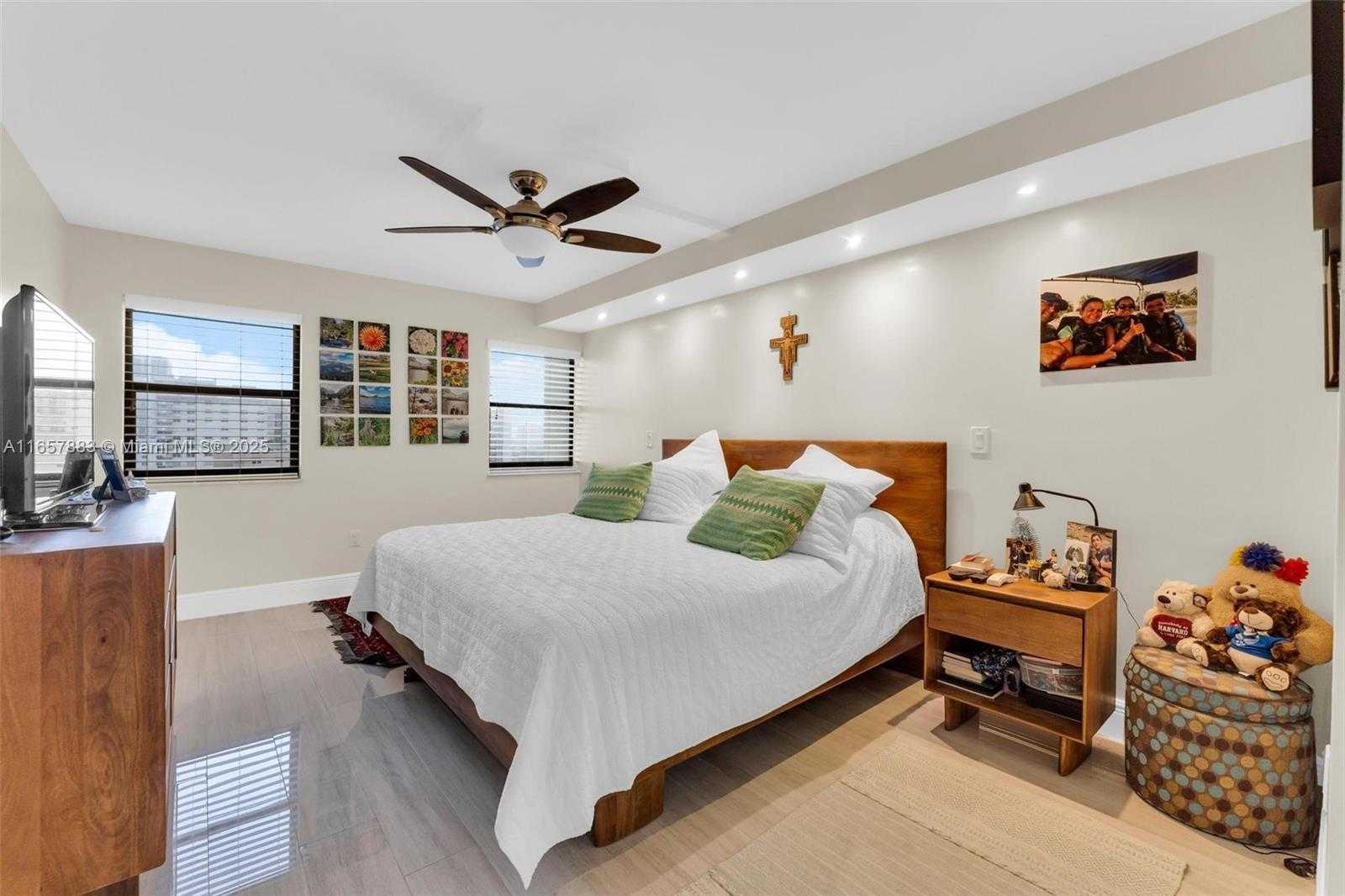 Small Image of 1201 SOUTH OCEAN DR #1206S, Hollywood Number 30