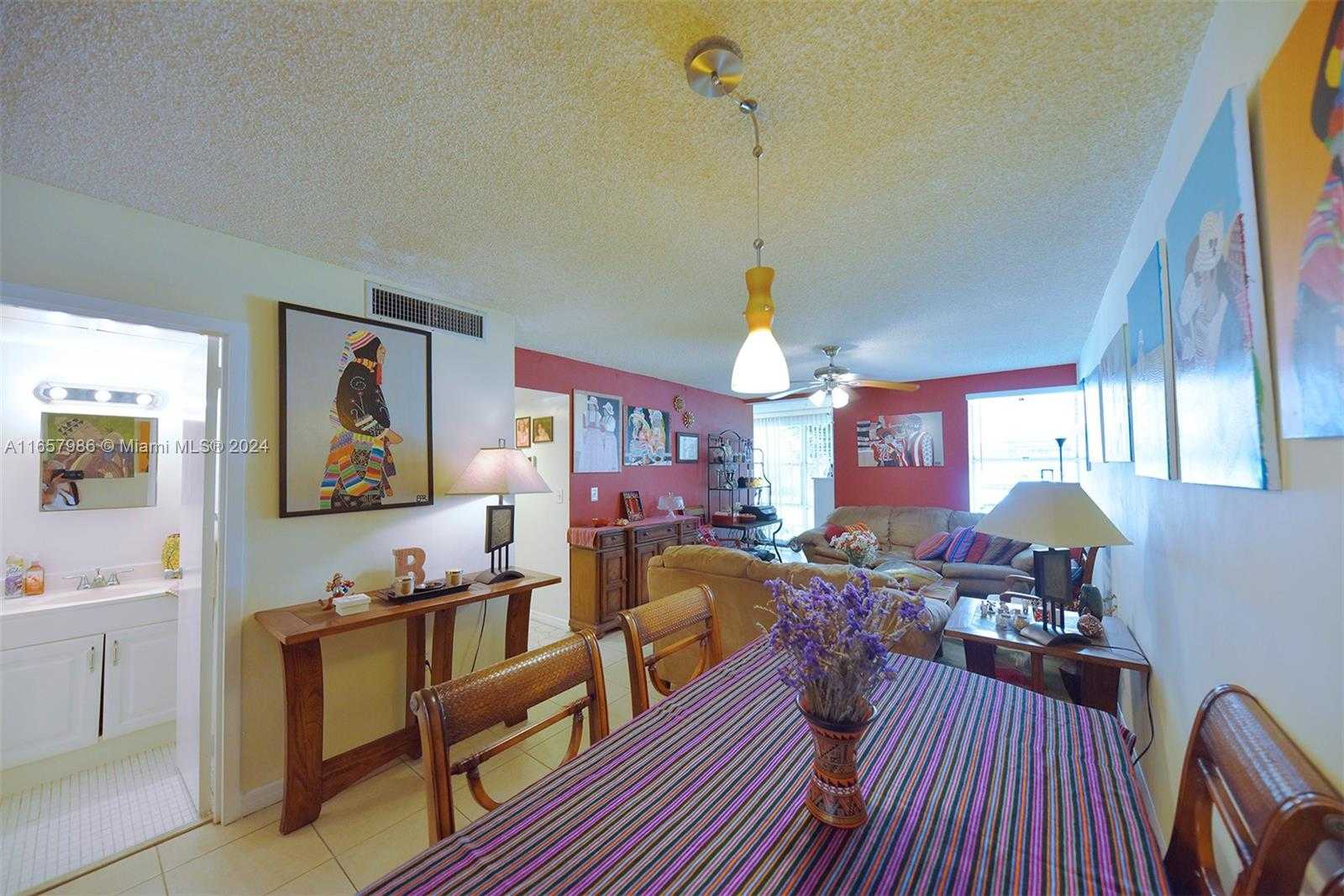 Small Image of 17560 ATLANTIC BLVD #118, Sunny Isles Beach Number 4